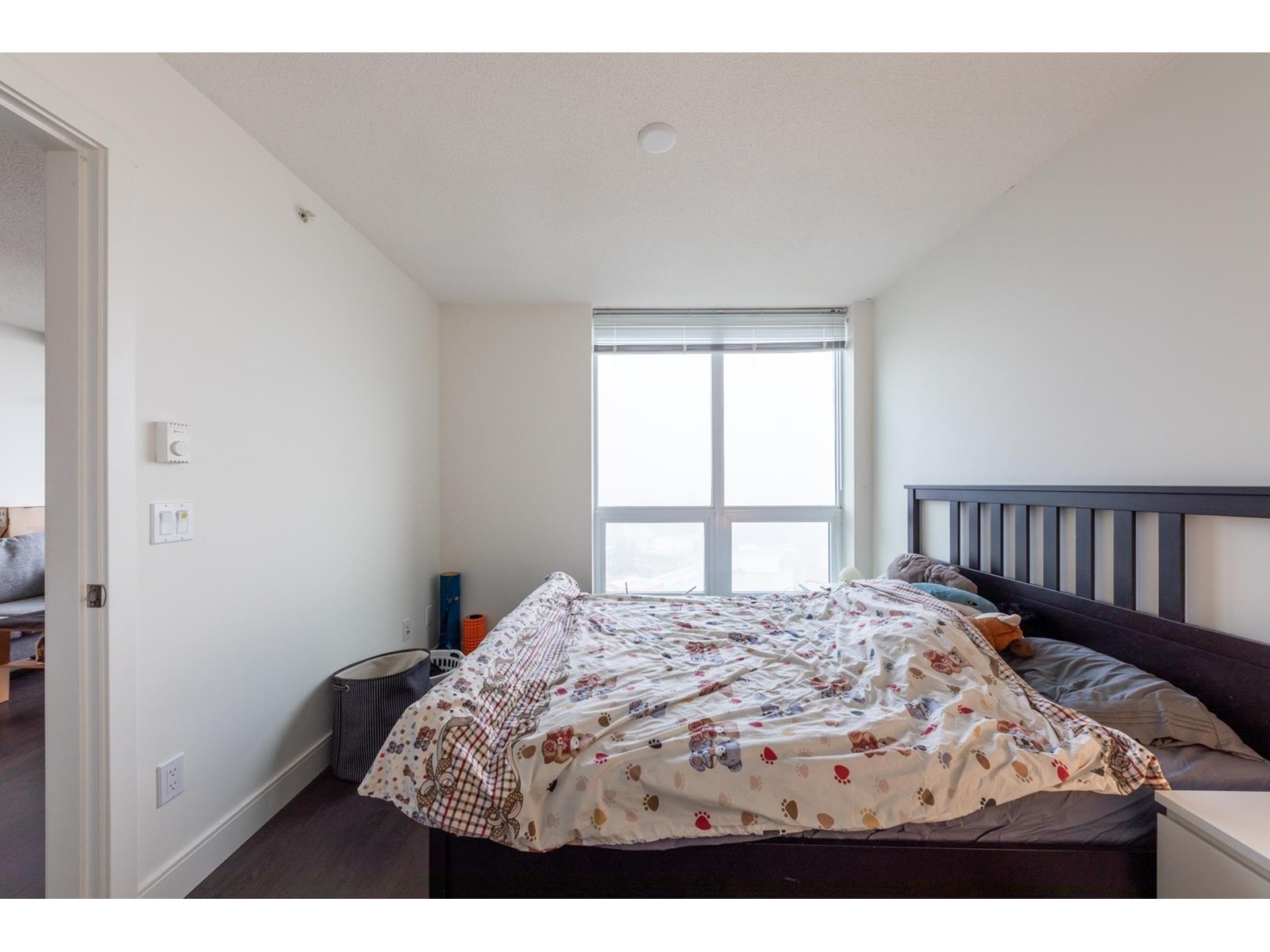 1501 3007 Glen Drive, Coquitlam, British Columbia  V3B 0L8 - Photo 13 - R2775335