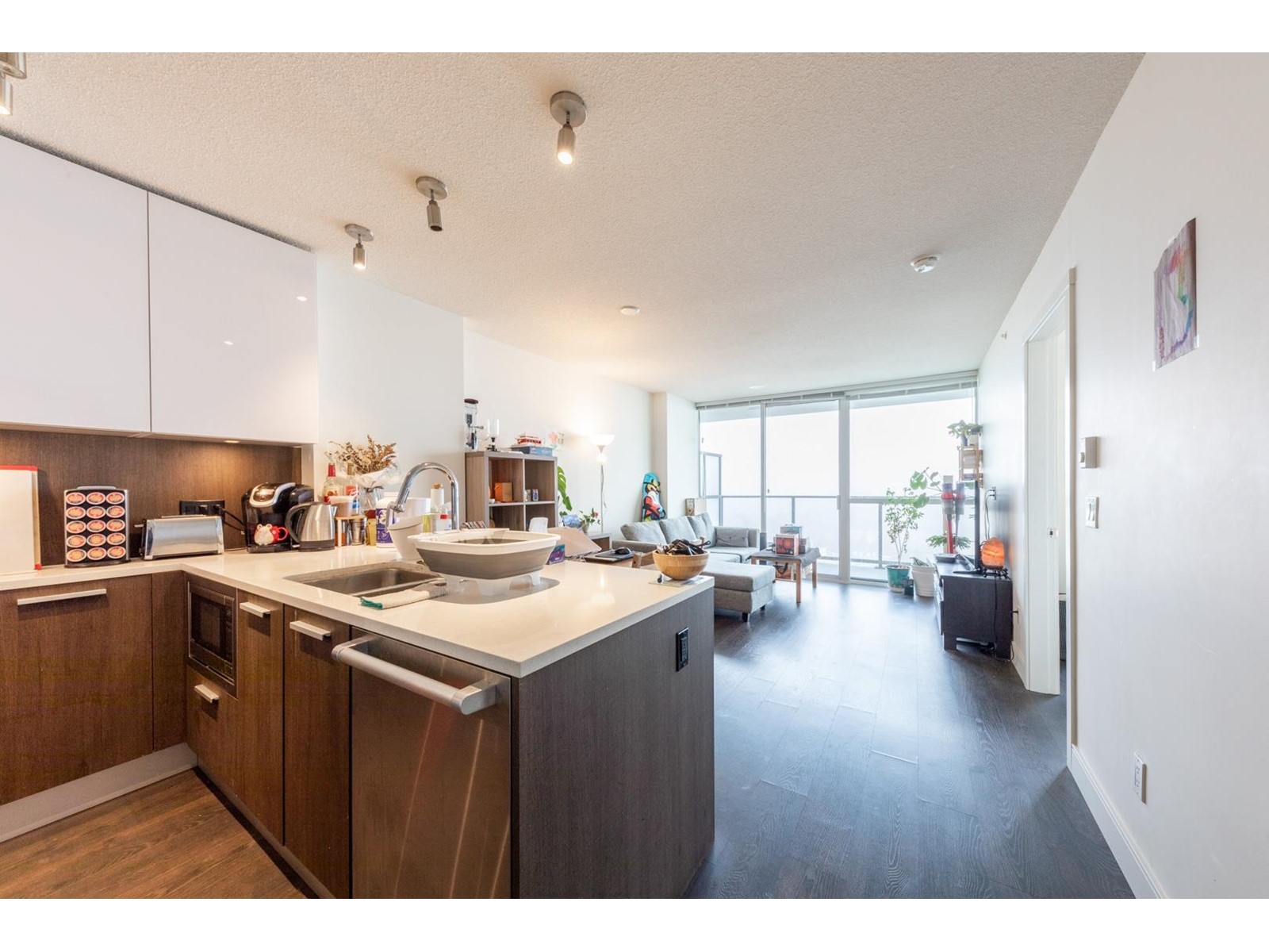 1501 3007 Glen Drive, Coquitlam, British Columbia  V3B 0L8 - Photo 7 - R2775335