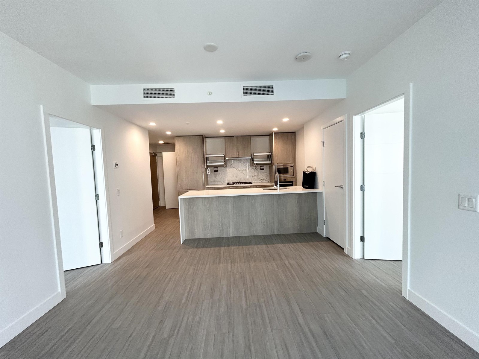 706 6398 Silver Avenue, Burnaby, British Columbia  V5X 2Y5 - Photo 15 - R2776728