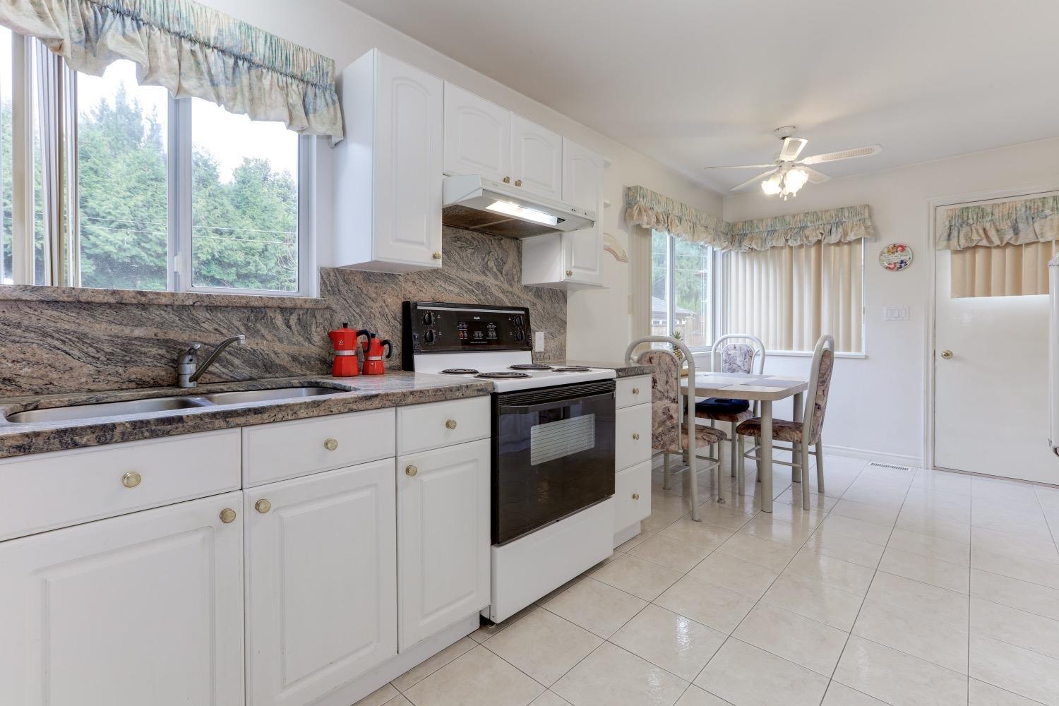 7765 Government Road, Burnaby, British Columbia  V5A 2C7 - Photo 19 - R2775843