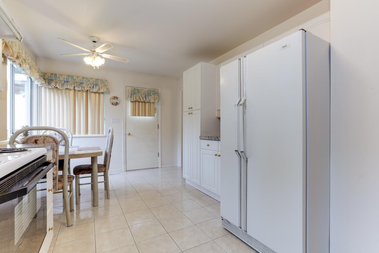 7765 Government Road, Burnaby, British Columbia  V5A 2C7 - Photo 18 - R2775843