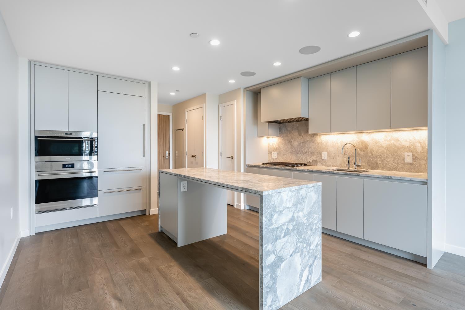 1502 7433 Cambie Street, Vancouver, British Columbia  V6P 6E8 - Photo 8 - R2777057