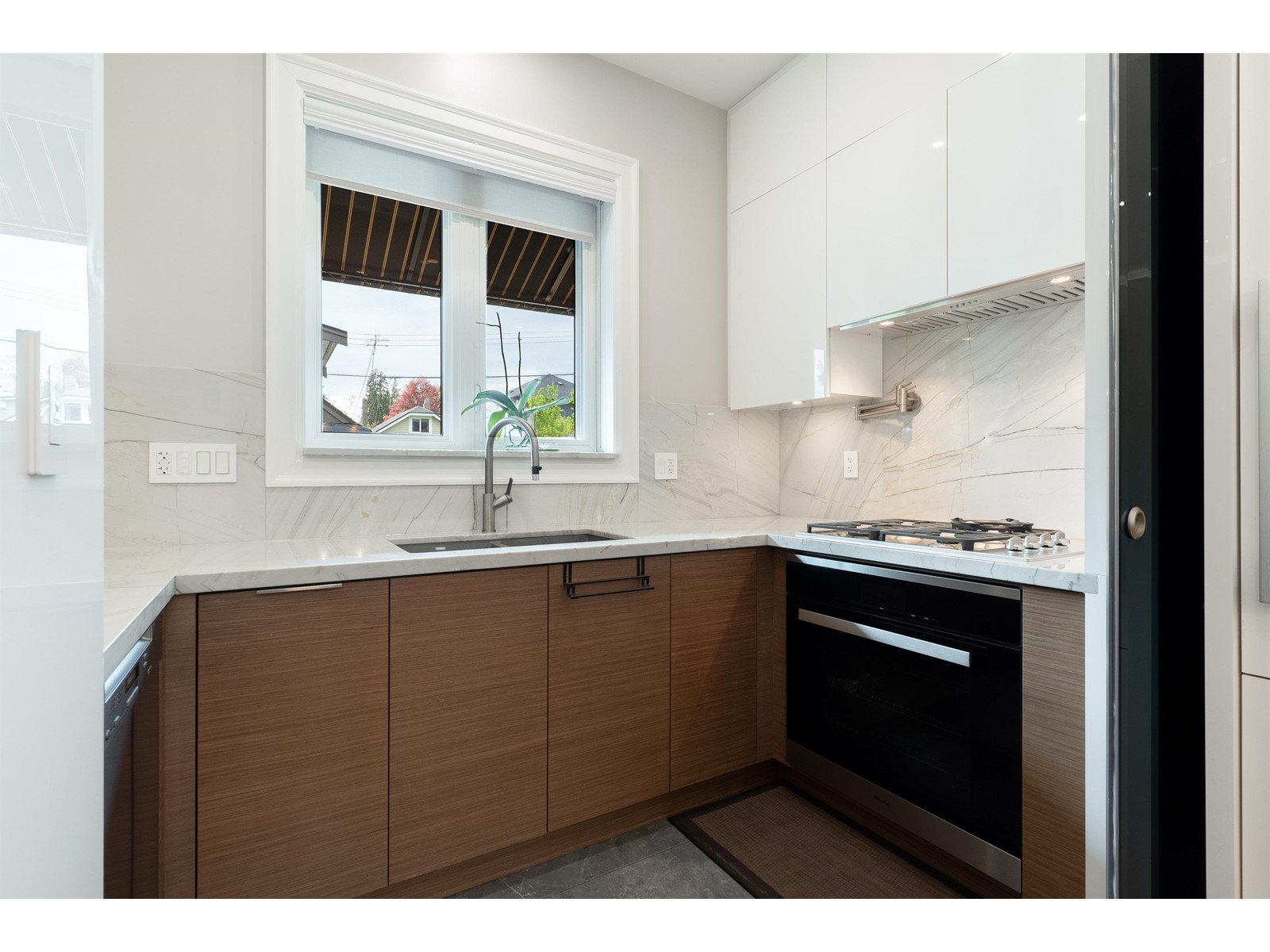 6351-6355 Yew Street, Vancouver, British Columbia  V6M 3Z3 - Photo 10 - R2776898