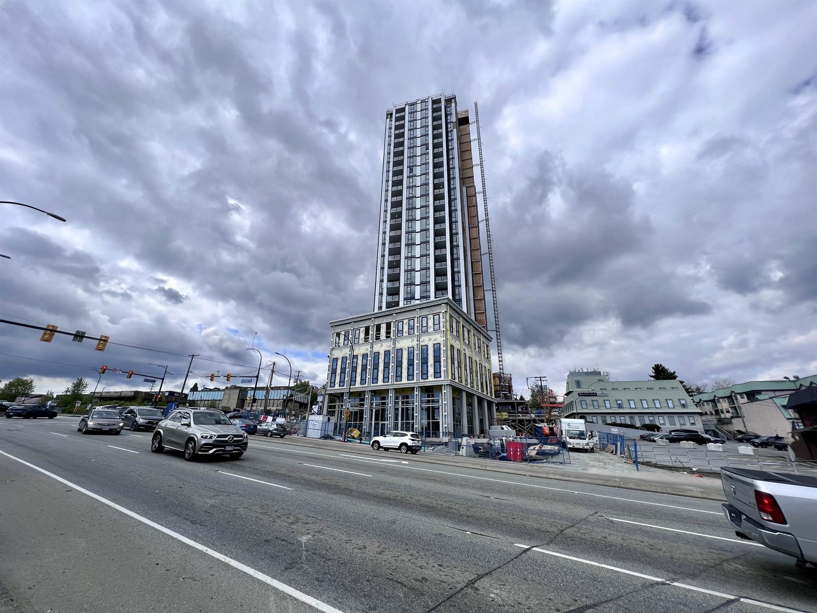 2201 901 Lougheed Highway, Coquitlam, British Columbia  V3K 3T3 - Photo 3 - R2776996