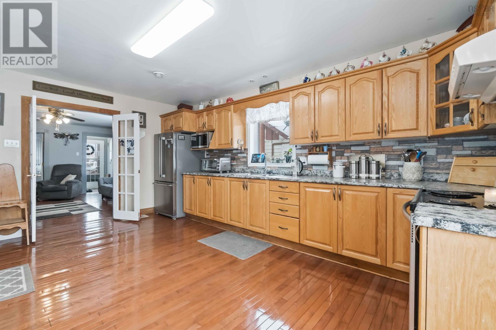 19 Cow Bay Road, Eastern Passage, Nova Scotia  B3G 1M9 - Photo 8 - 202302390