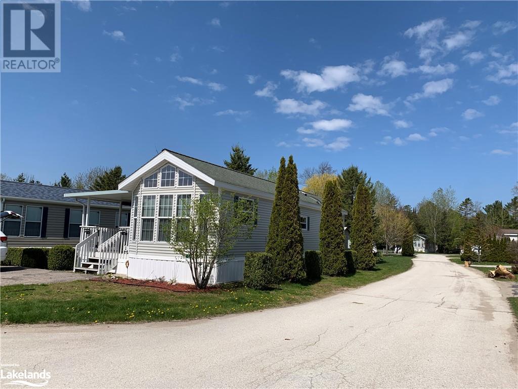 1 Huron Circle, Wasaga Beach, Ontario  L9Z 1X7 - Photo 21 - 40414349