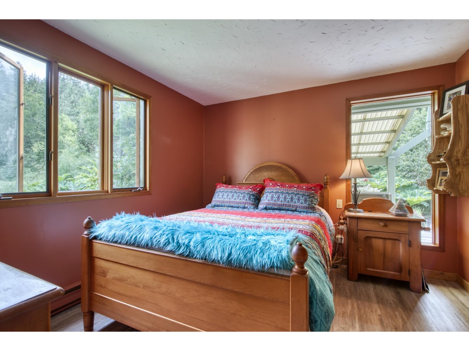 5653 Garden Bay Road, Garden Bay, British Columbia  V0N 1S1 - Photo 16 - R2777288