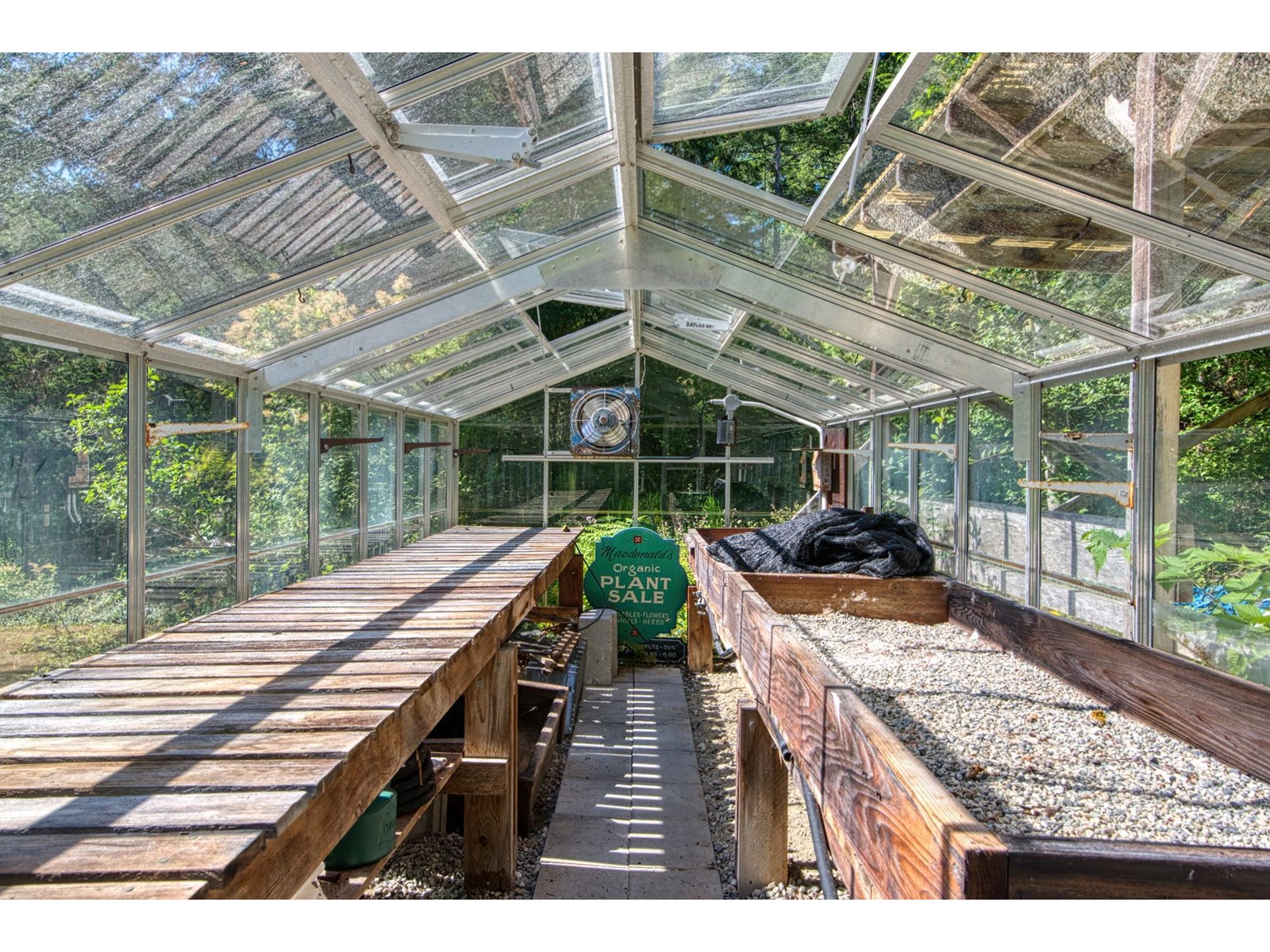 5653 Garden Bay Road, Garden Bay, British Columbia  V0N 1S1 - Photo 30 - R2777288