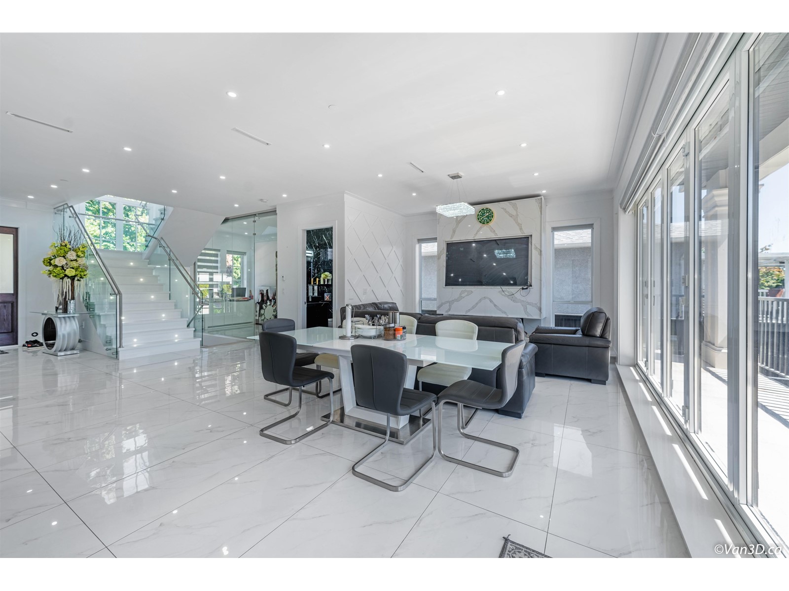 2666 E 53rd Avenue, Vancouver, British Columbia  V5S 1V9 - Photo 11 - R2777275