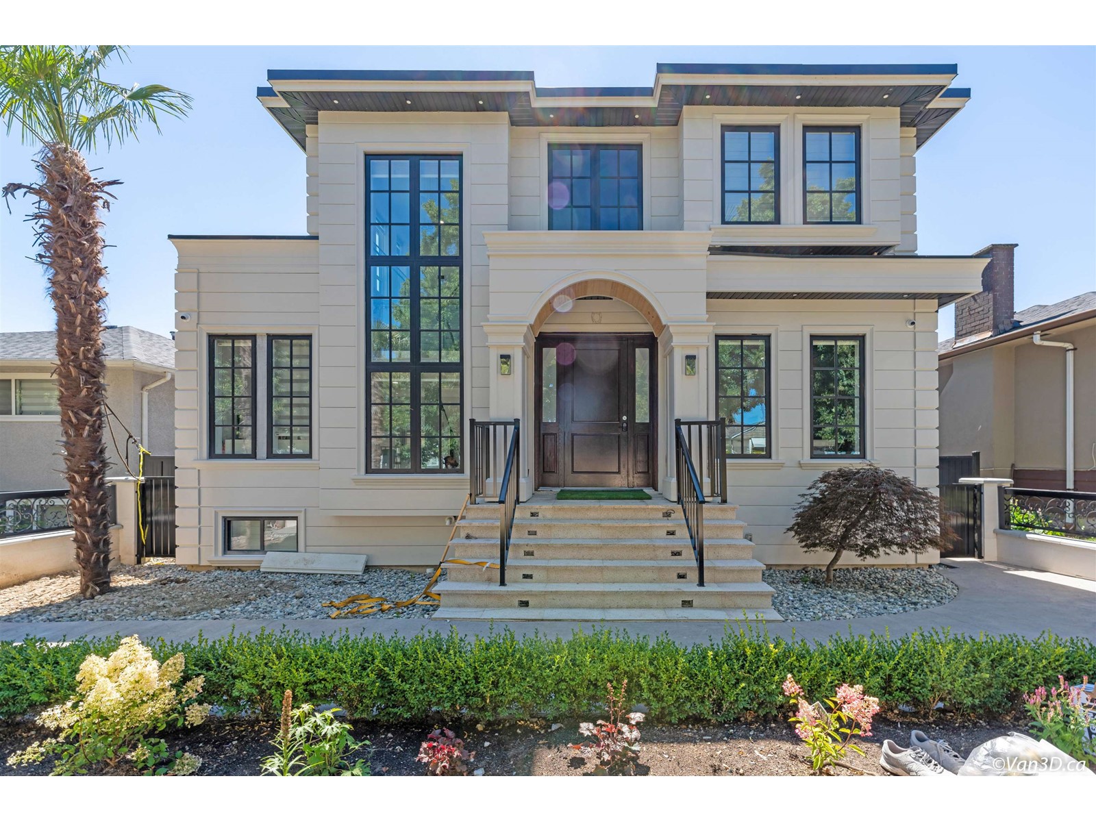 2666 E 53rd Avenue, Vancouver, British Columbia  V5S 1V9 - Photo 1 - R2777275