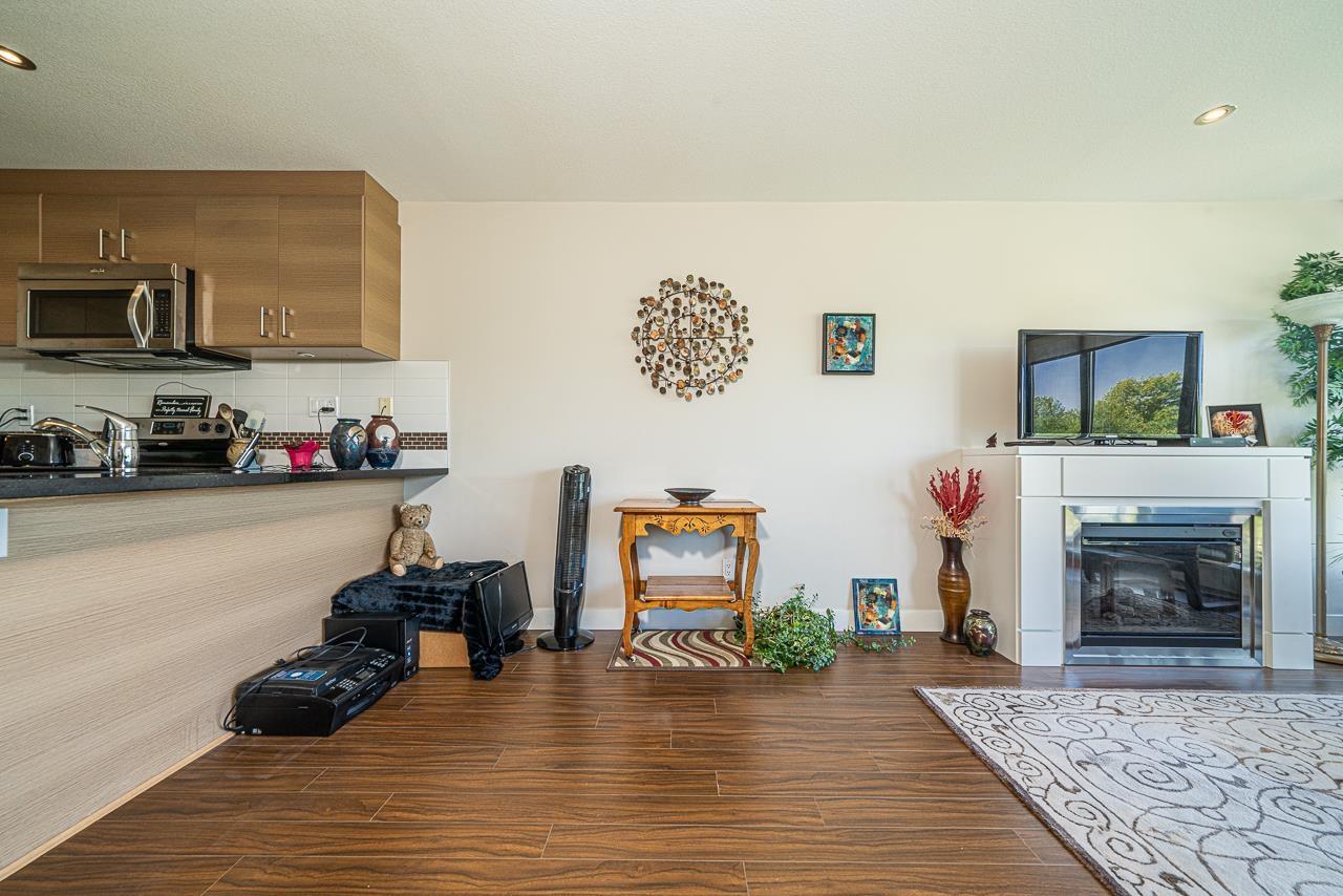 402 12079 Harris Road, Pitt Meadows, British Columbia  V3Y 0C7 - Photo 11 - R2777004