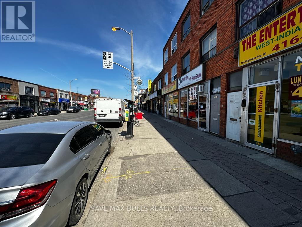 1563 Eglinton Ave W, Toronto, Ontario  M6E 2G9 - Photo 2 - C5994496