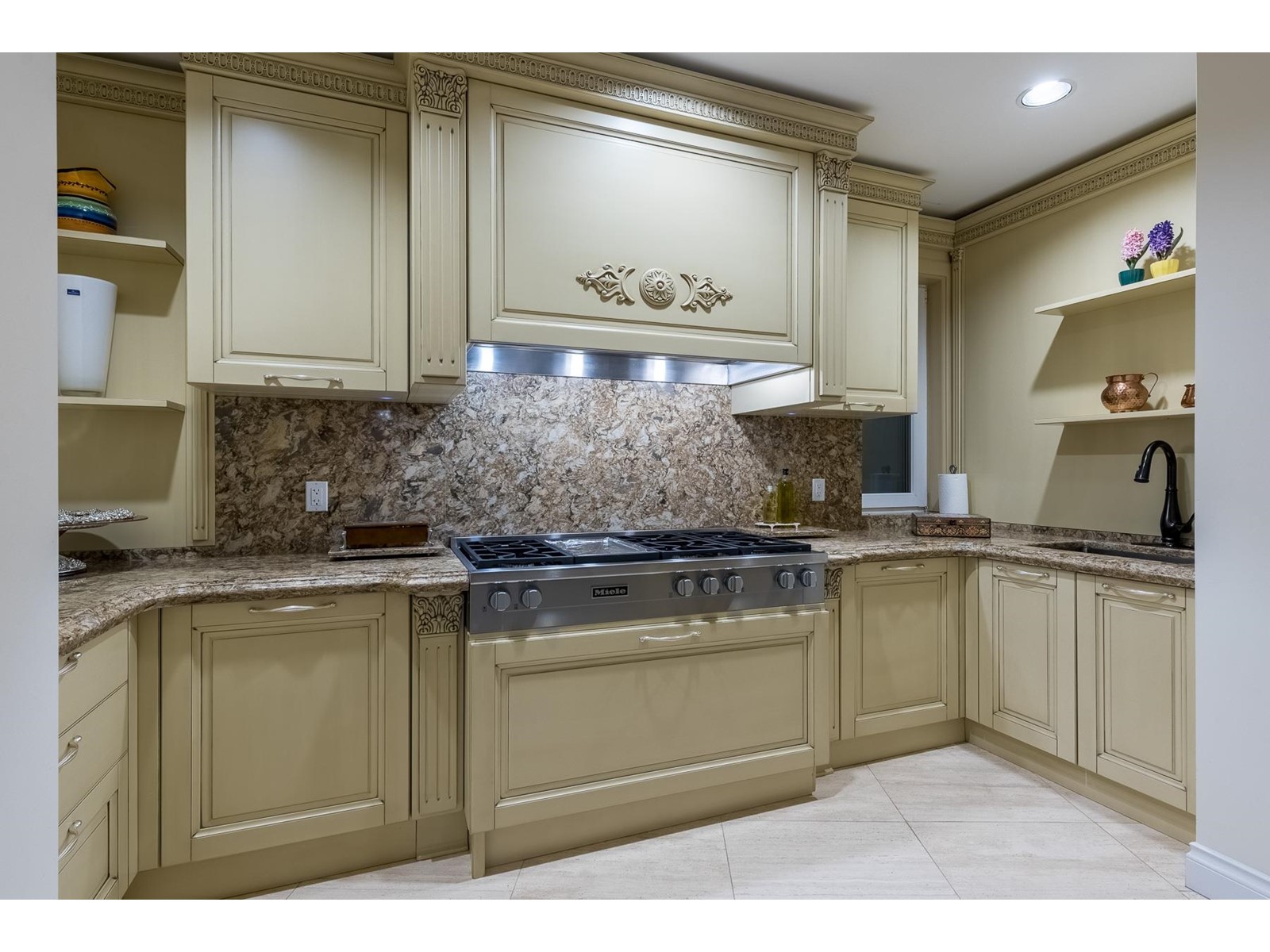 1409 Chartwell Drive, West Vancouver, British Columbia  V7S 2R7 - Photo 19 - R2777692