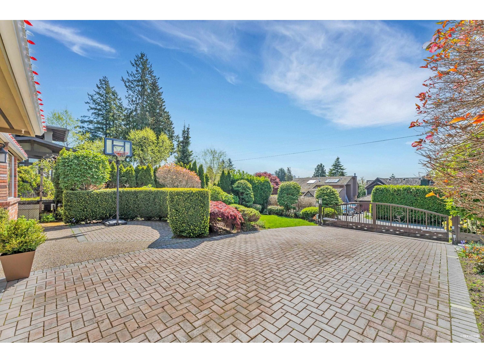 2383 Jefferson Avenue, West Vancouver, British Columbia  V7V 2B1 - Photo 4 - R2777569