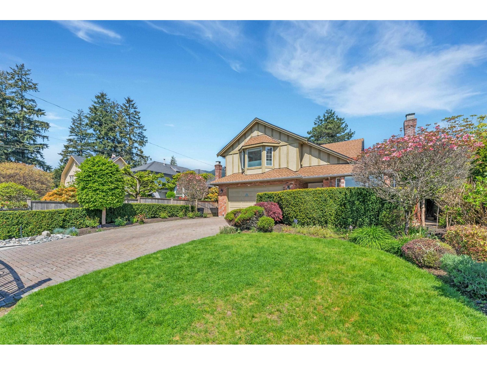 2383 Jefferson Avenue, West Vancouver, British Columbia  V7V 2B1 - Photo 3 - R2777569