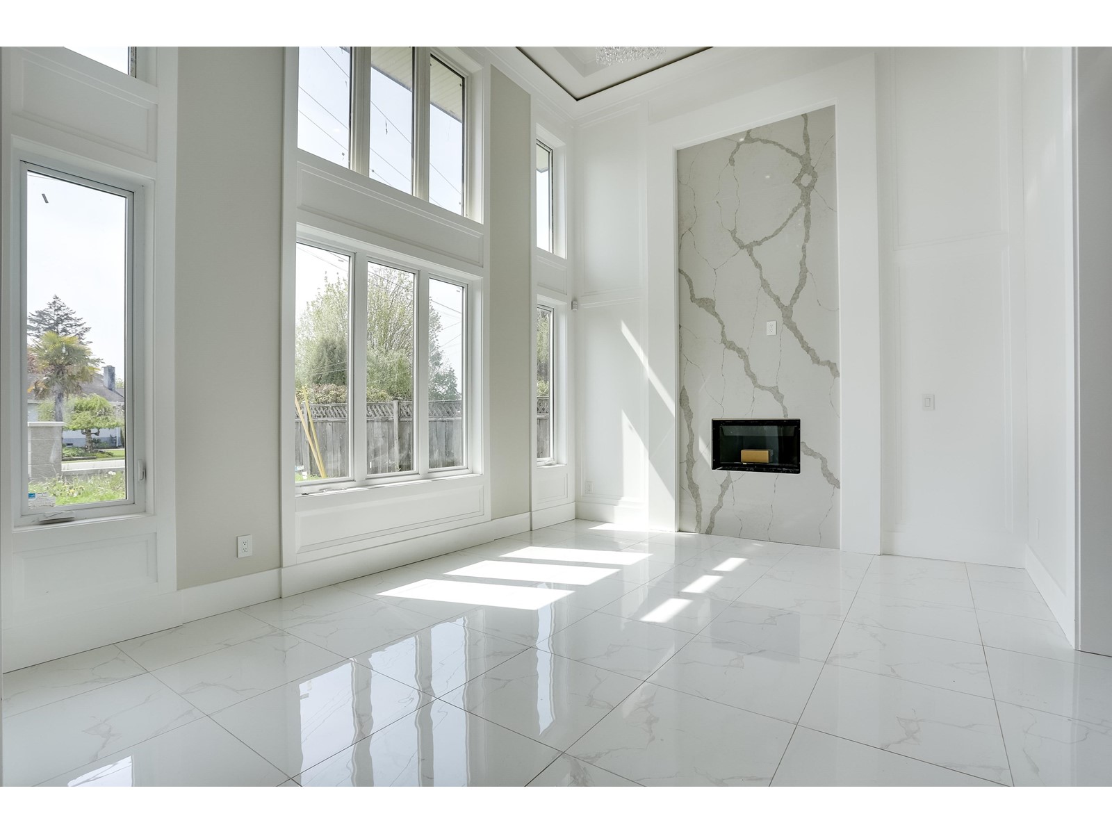 10695 Aintree Place, Richmond, British Columbia  V7A 3H1 - Photo 4 - R2775941