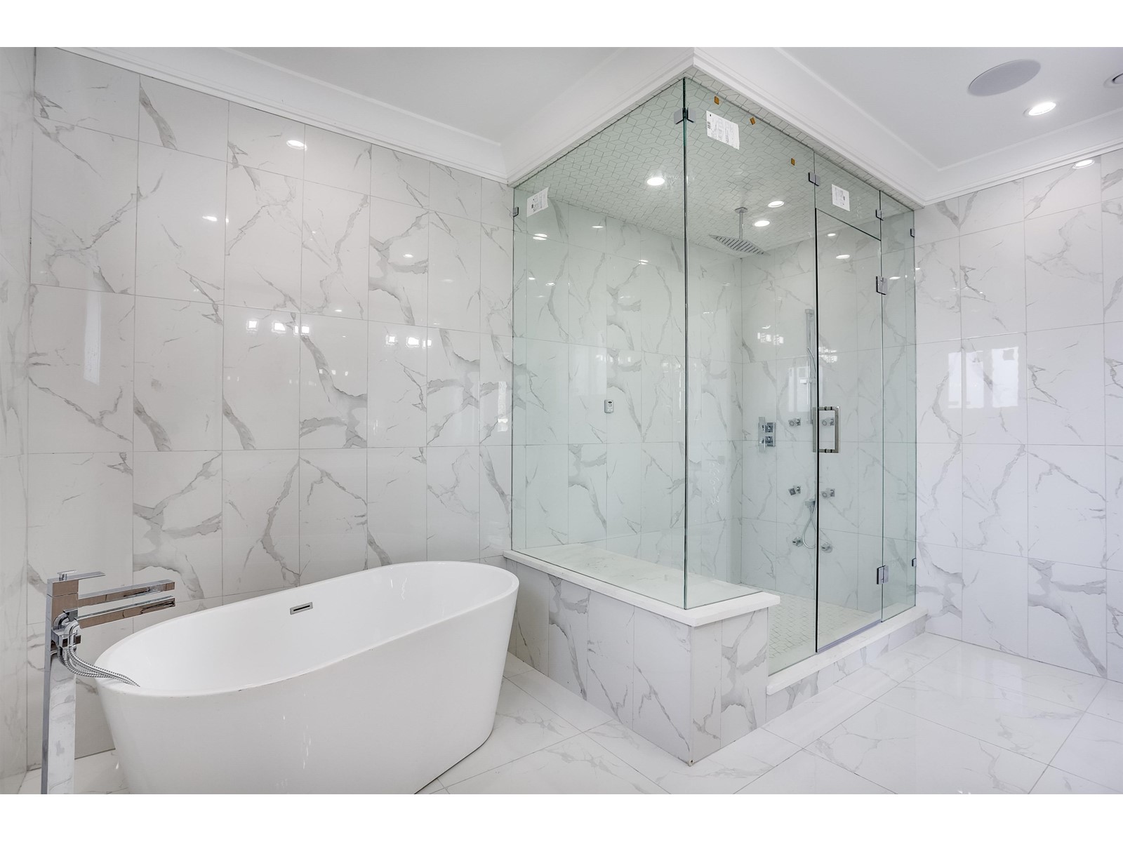 10695 Aintree Place, Richmond, British Columbia  V7A 3H1 - Photo 34 - R2775941