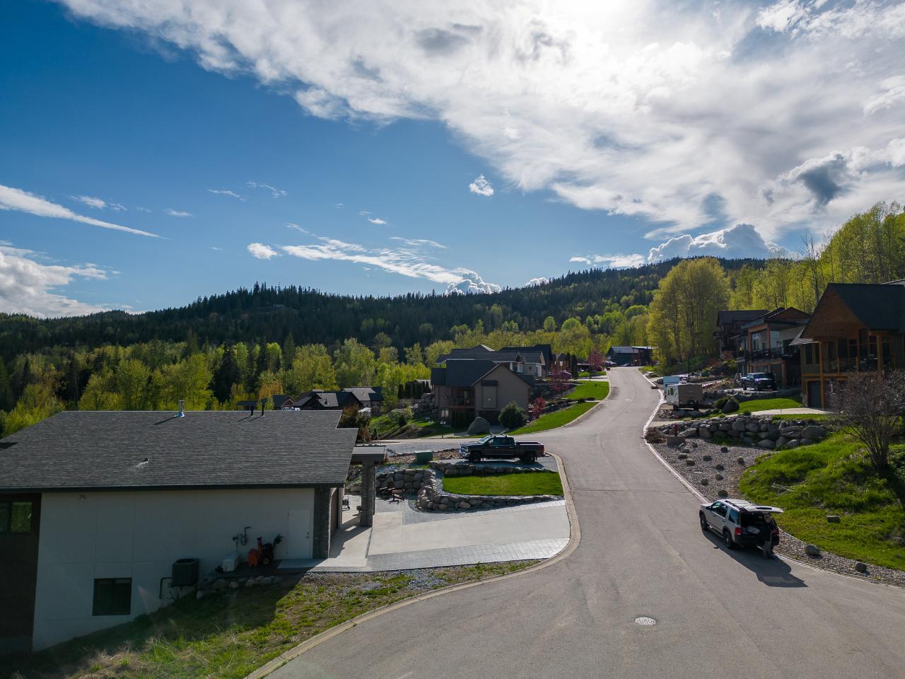 1021 Silvertip Road, Rossland, British Columbia  V0G 1Y0 - Photo 30 - 2470639