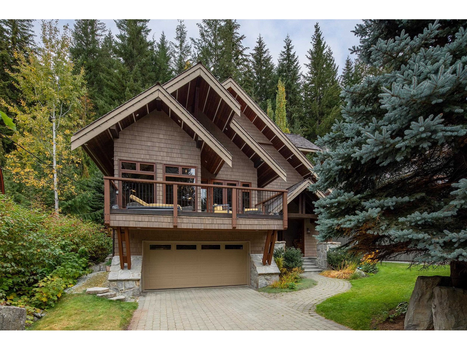 8322 VALLEY DRIVE, whistler, British Columbia