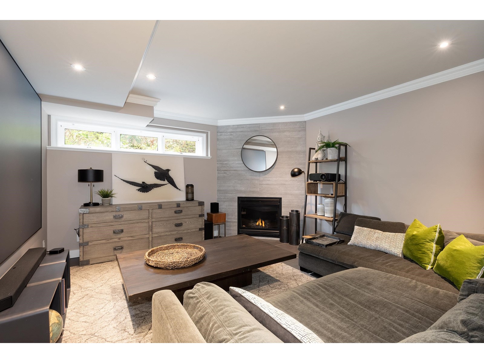 8322 Valley Drive, Whistler, British Columbia  V8E 0G3 - Photo 19 - R2777943
