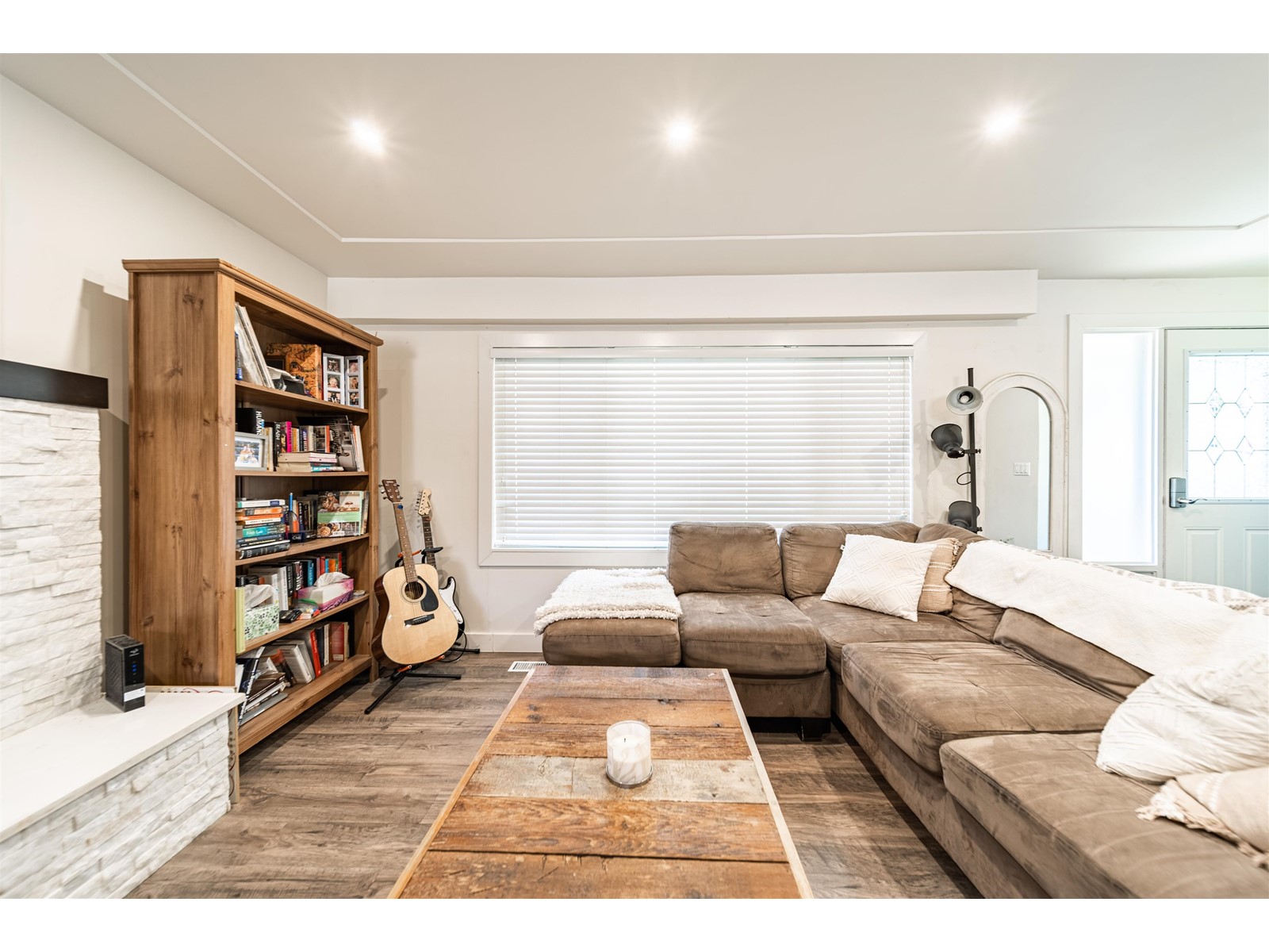 12116 214 Street, Maple Ridge, British Columbia  V2X 5E1 - Photo 4 - R2771762