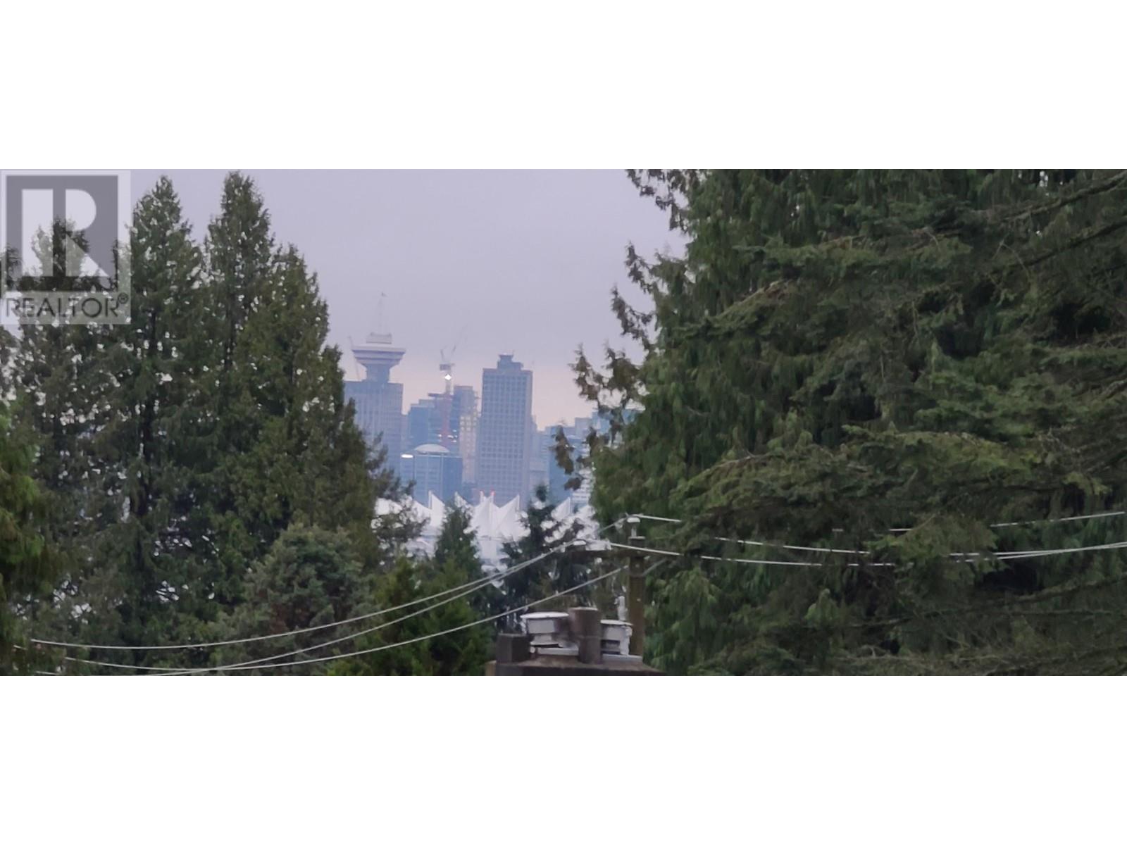 2052 Westview Drive, North Vancouver, British Columbia  V7M 3B2 - Photo 22 - R2778501