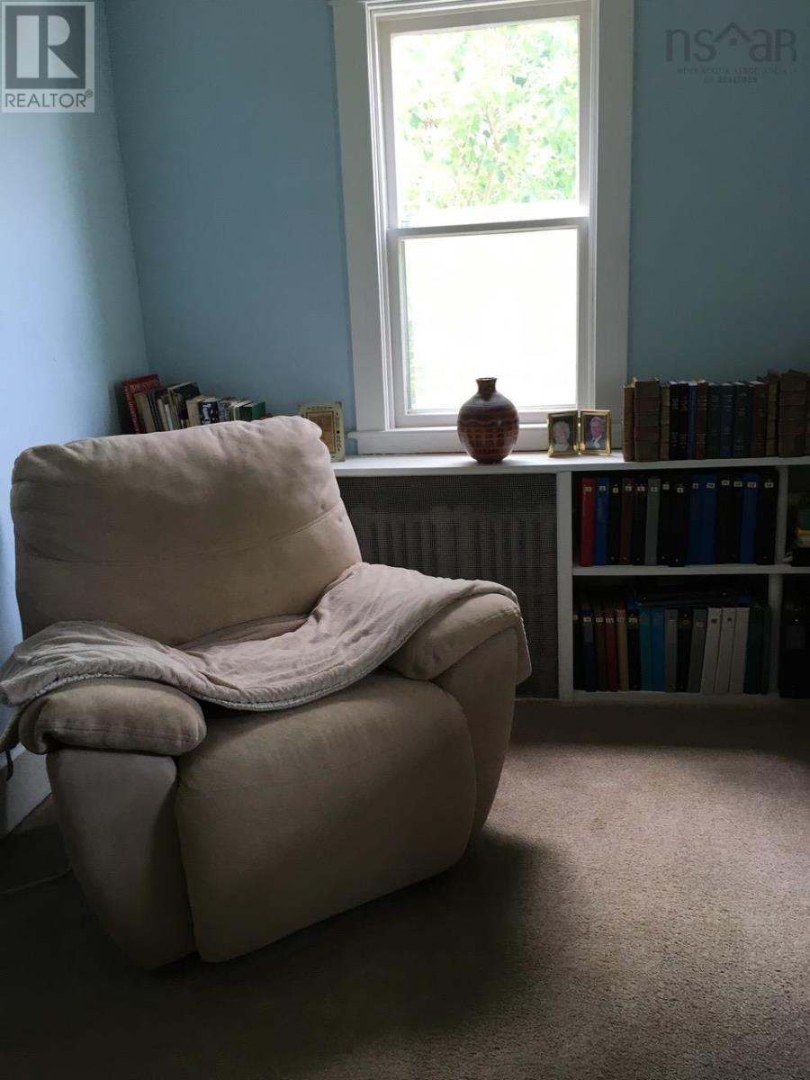10 Idlewylde Road, Halifax, Nova Scotia  B3N 1B9 - Photo 8 - 202214702