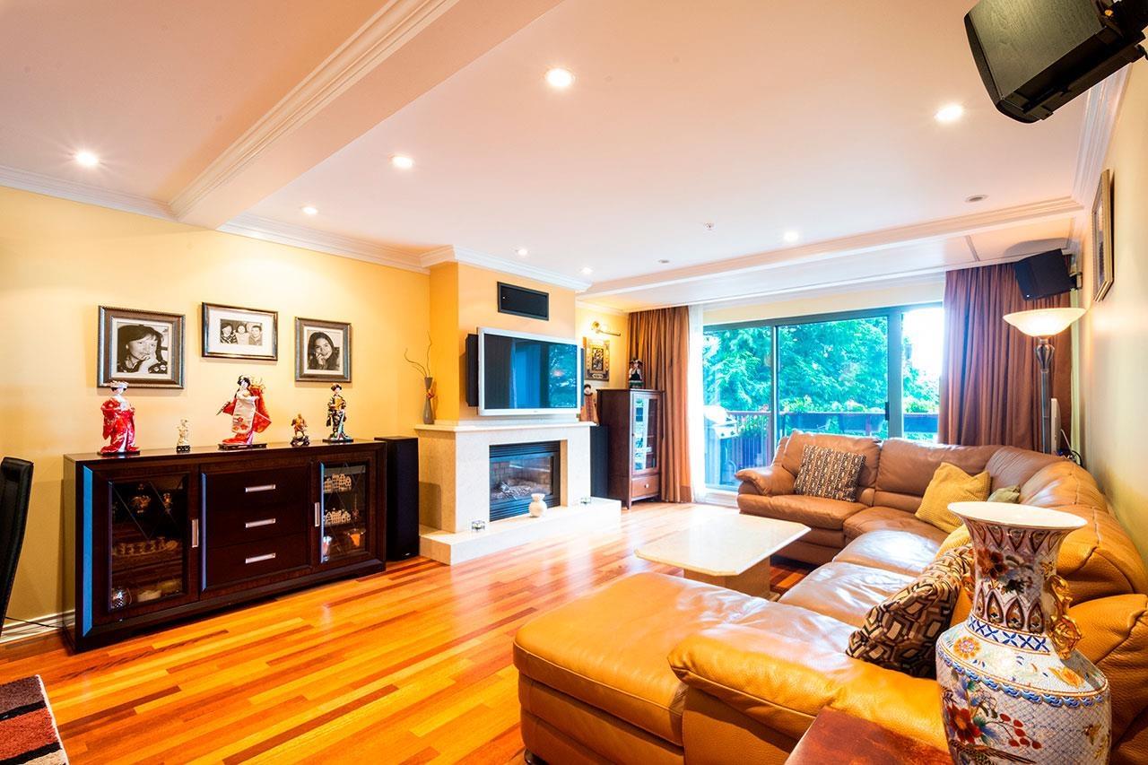 304 1233 Beach Avenue, Vancouver, British Columbia  V6E 1V4 - Photo 3 - R2778544