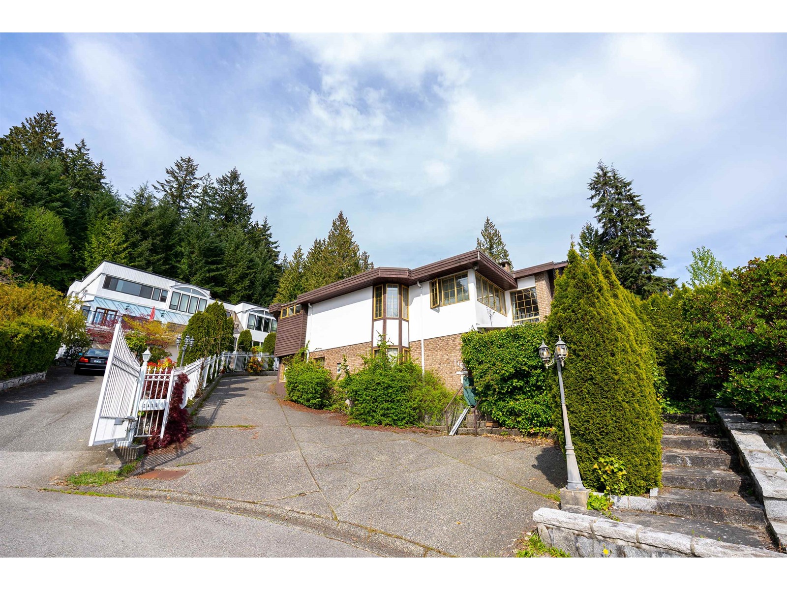 2465 Skilift Road, West Vancouver, British Columbia  V7S 2T5 - Photo 32 - R2772342