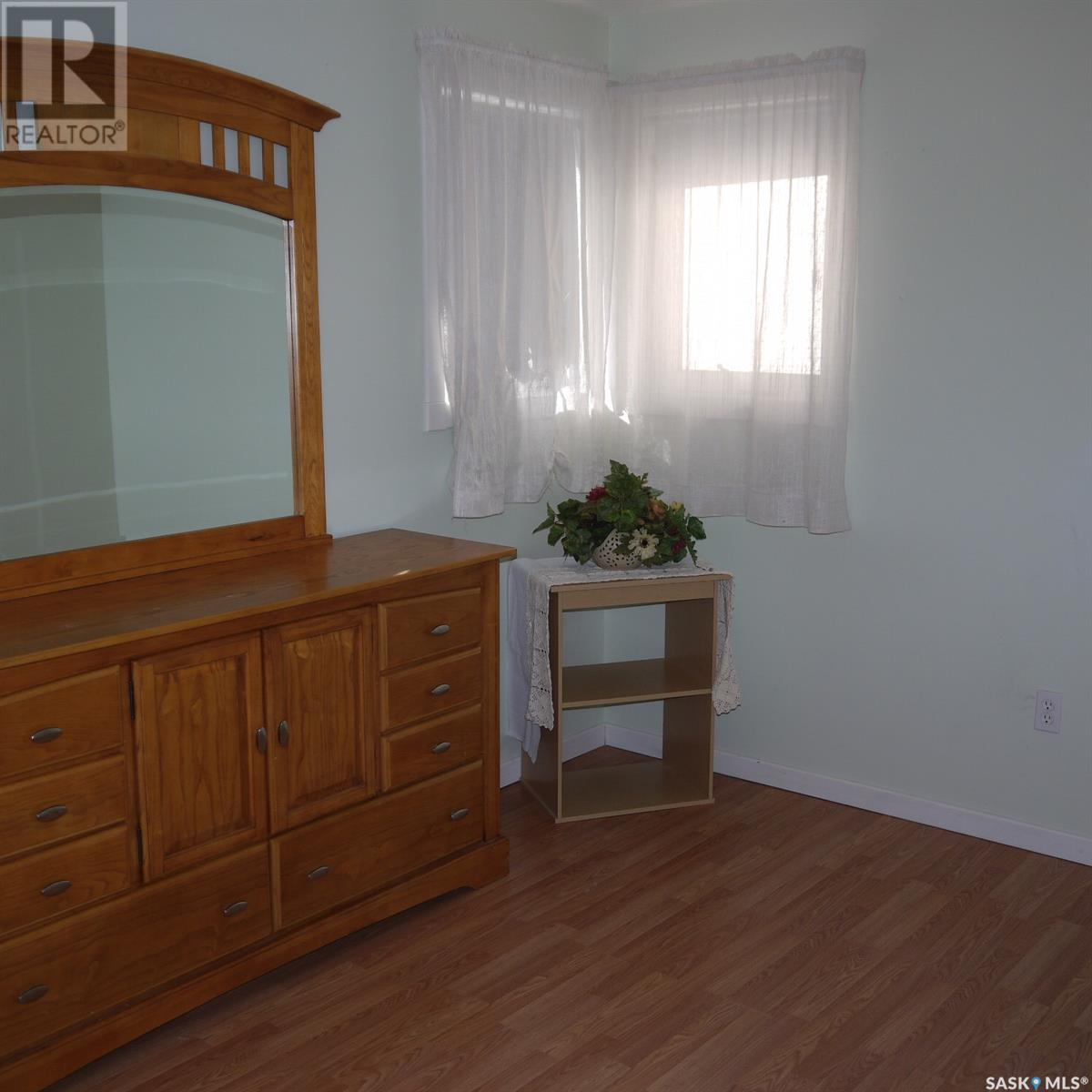 6 4th Avenue Sw, Weyburn, Saskatchewan  S4H 3H8 - Photo 16 - SK929339