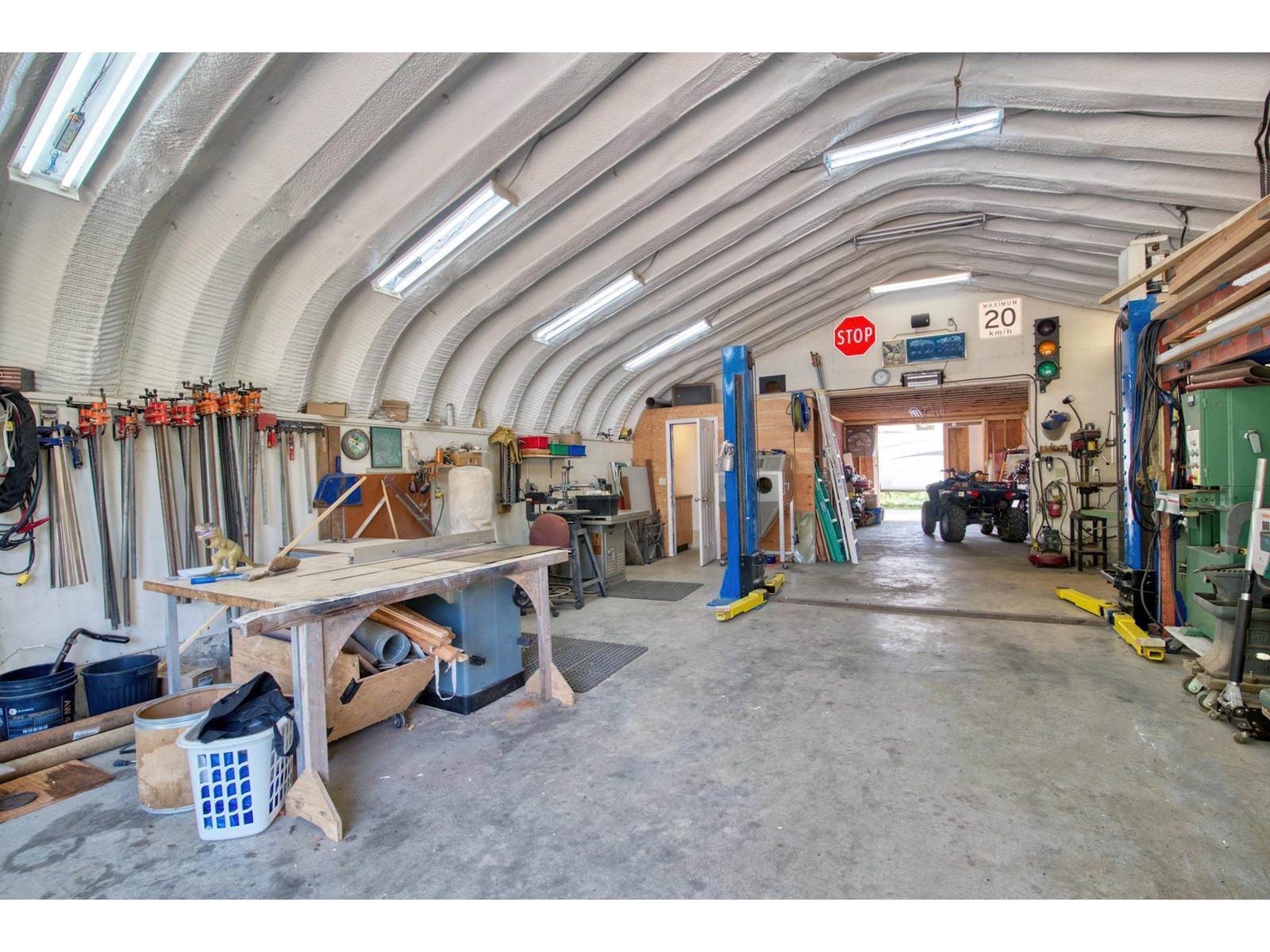 902 Maskell Road, Roberts Creek, British Columbia  V0N 2W6 - Photo 30 - R2778298