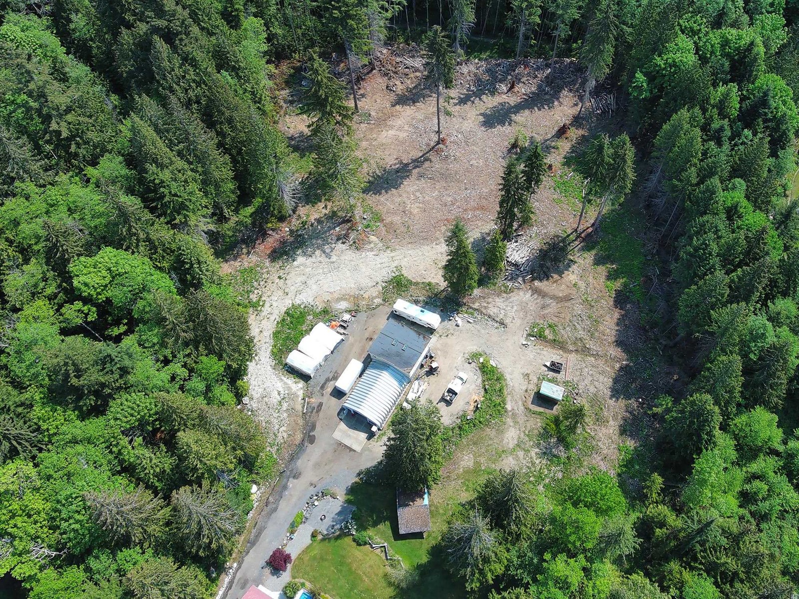 902 Maskell Road, Roberts Creek, British Columbia  V0N 2W6 - Photo 36 - R2778298