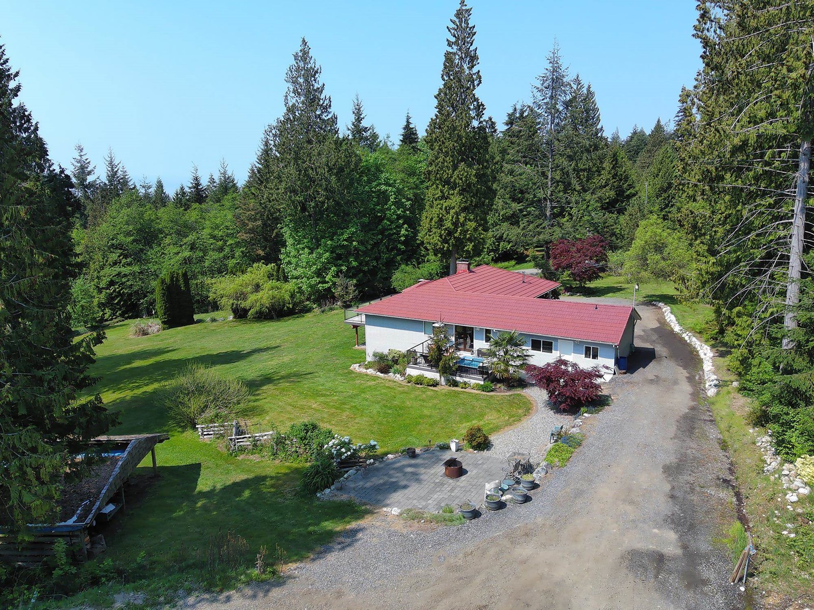 902 Maskell Road, Roberts Creek, British Columbia  V0N 2W6 - Photo 38 - R2778298