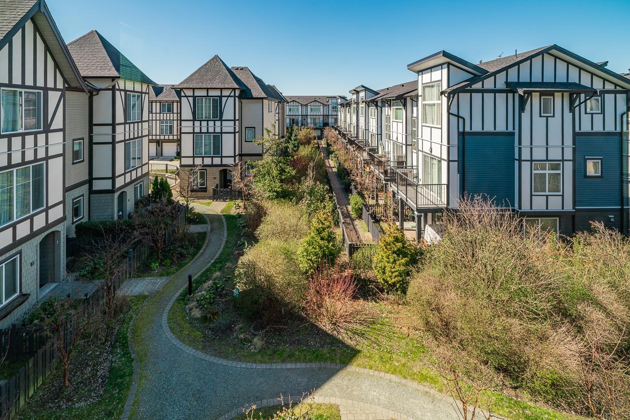 Listing Picture 16 of 19 : 7 9728 ALEXANDRA ROAD, Richmond / 烈治文 - 魯藝地產 Yvonne Lu Group - MLS Medallion Club Member