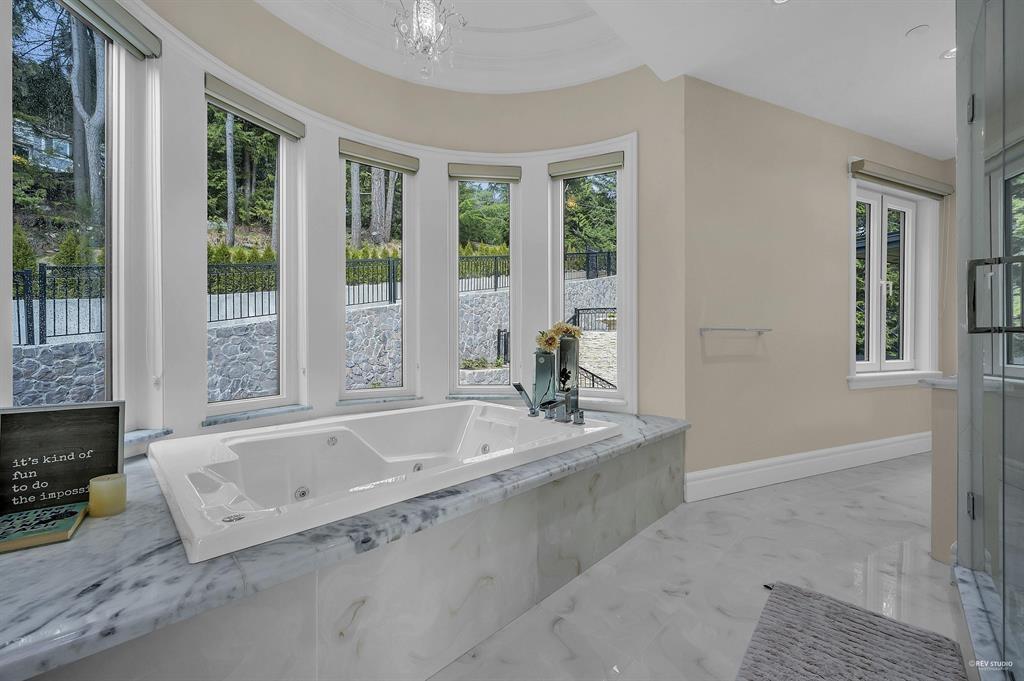 541 Craigmohr Drive, West Vancouver, British Columbia  V7S 1W8 - Photo 22 - R2779180