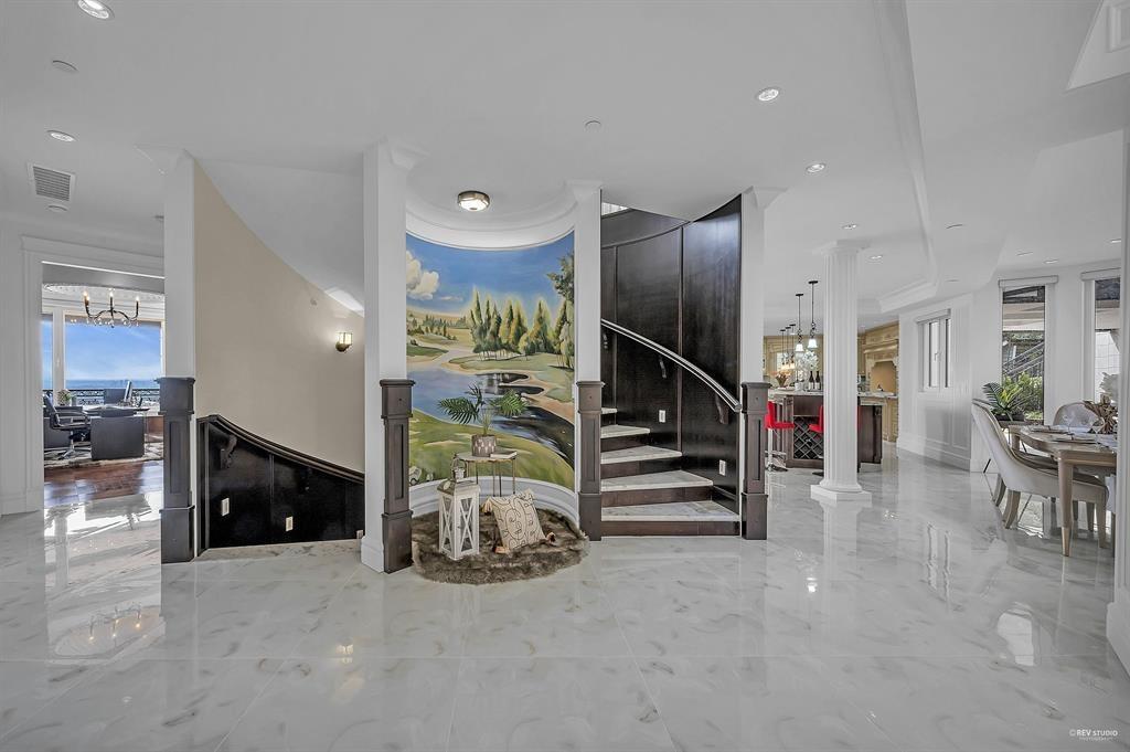 541 Craigmohr Drive, West Vancouver, British Columbia  V7S 1W8 - Photo 8 - R2779180