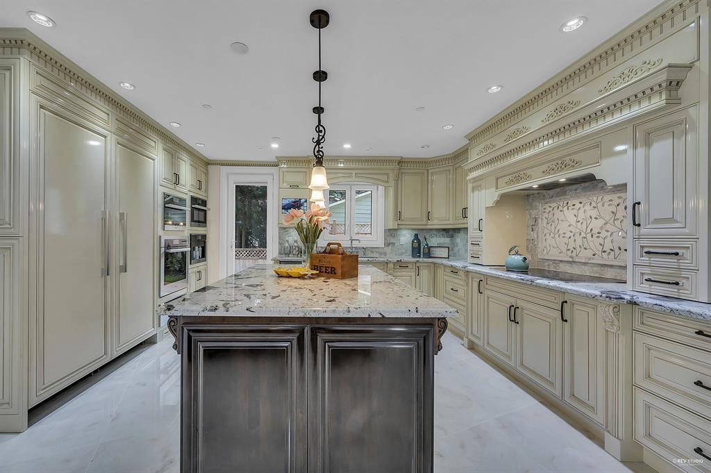 541 Craigmohr Drive, West Vancouver, British Columbia  V7S 1W8 - Photo 11 - R2779180