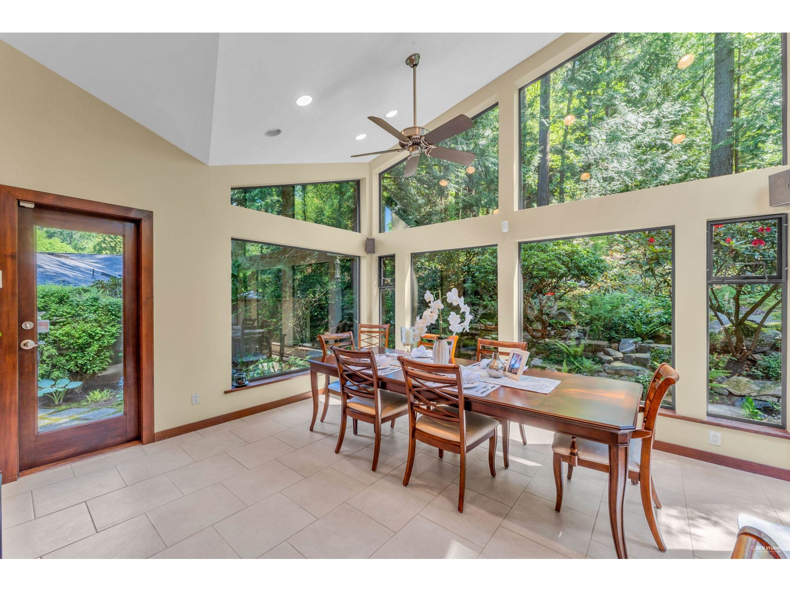 5703 Westport Wynd, West Vancouver, British Columbia  V7W 2Y1 - Photo 17 - R2779197