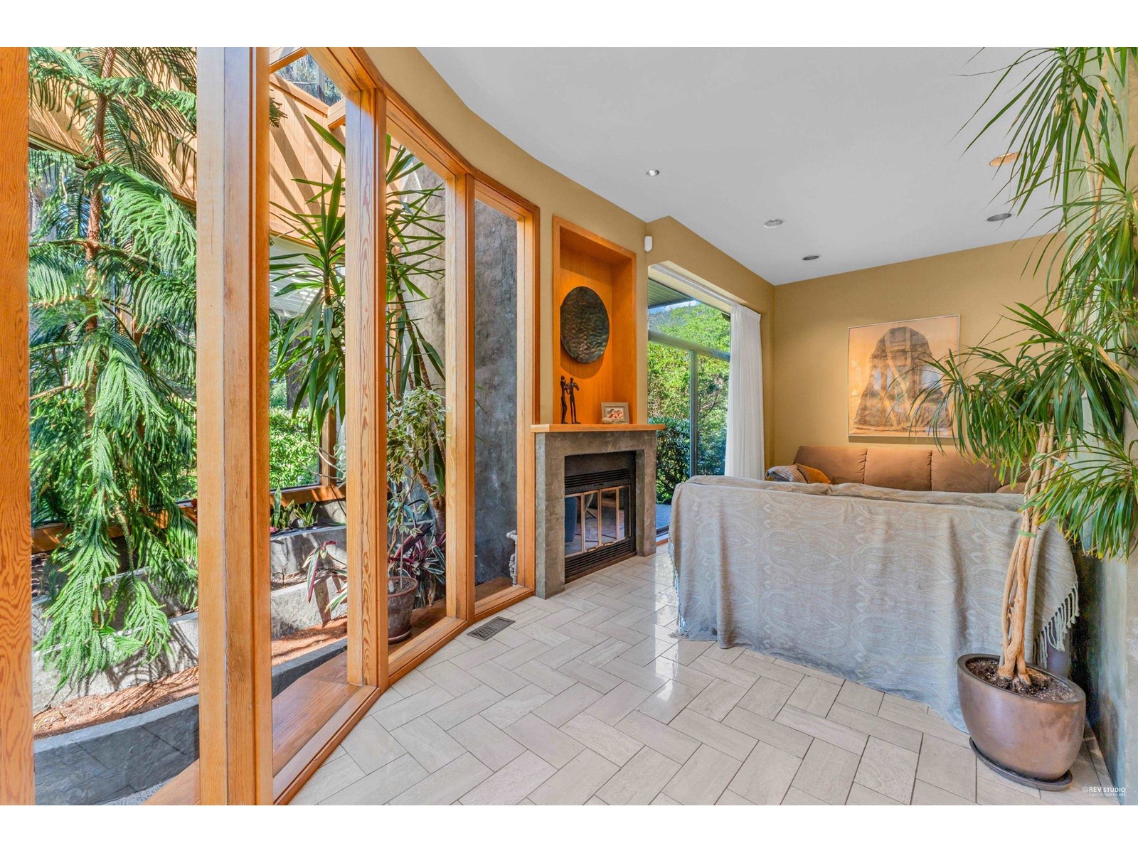 5703 Westport Wynd, West Vancouver, British Columbia  V7W 2Y1 - Photo 2 - R2779197