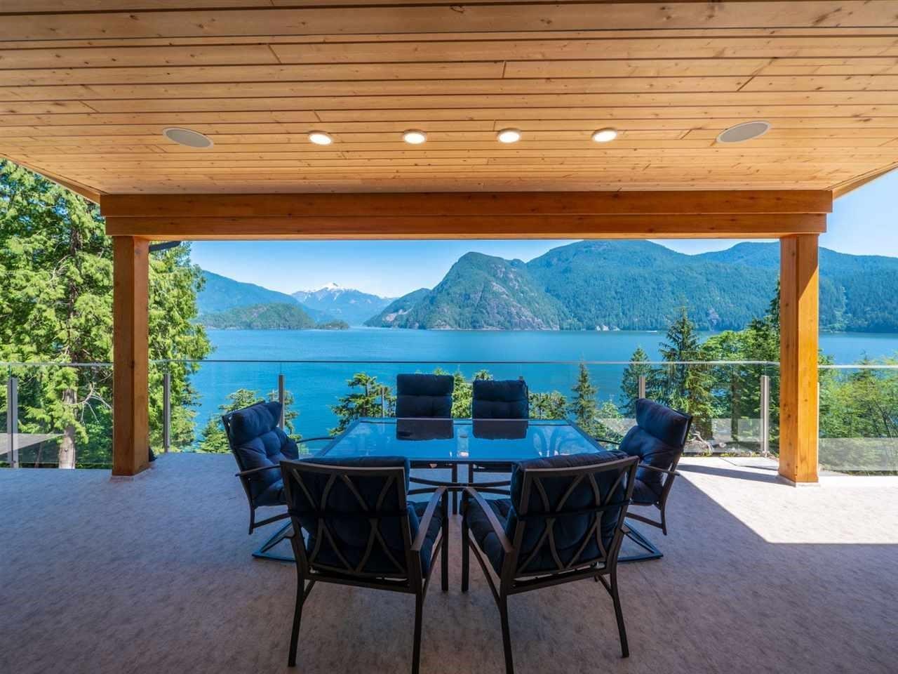 107 WITHERBY ROAD, gibsons, British Columbia