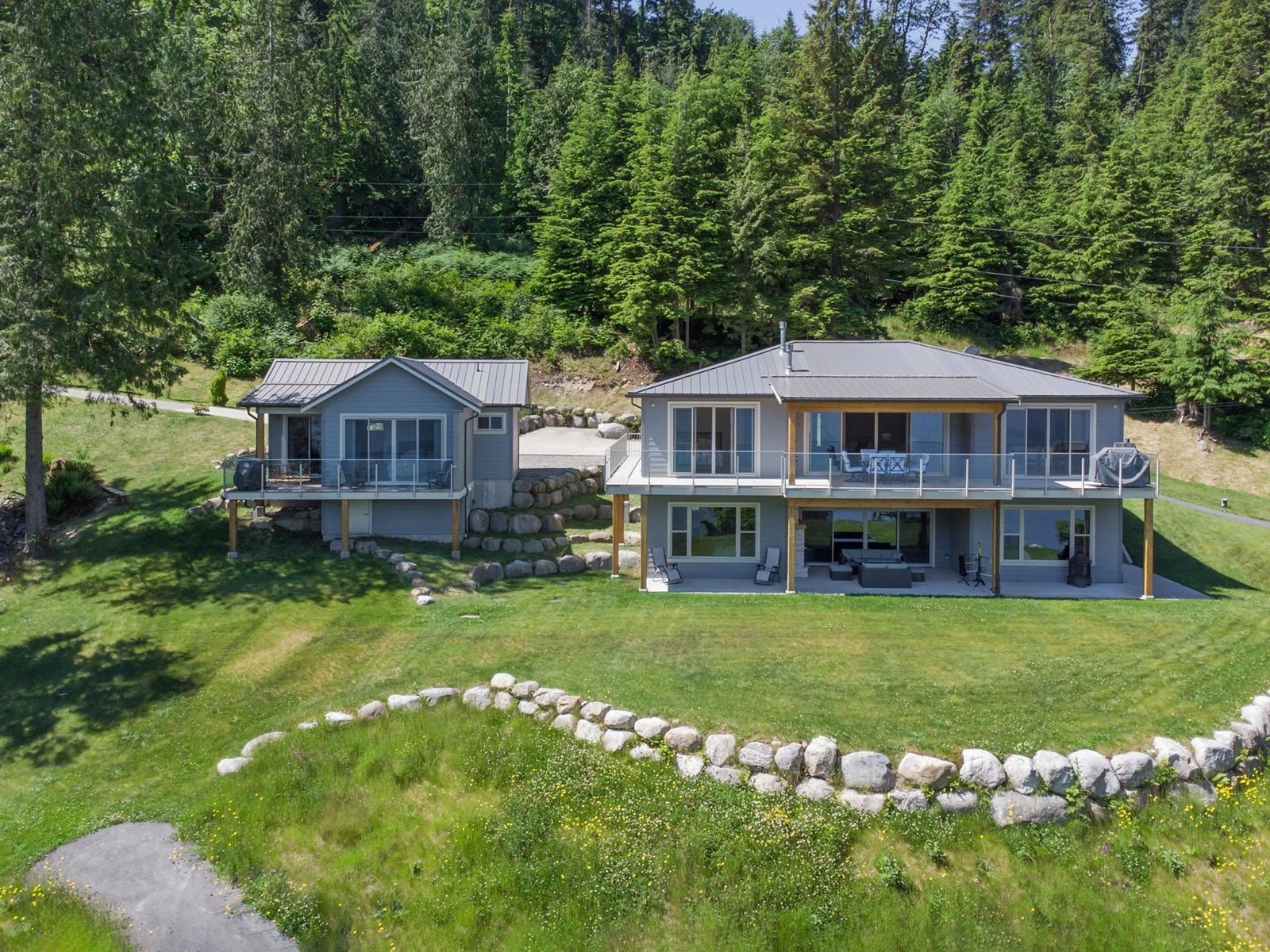 107 Witherby Road, Gibsons, British Columbia  V0N 1V6 - Photo 5 - R2779287
