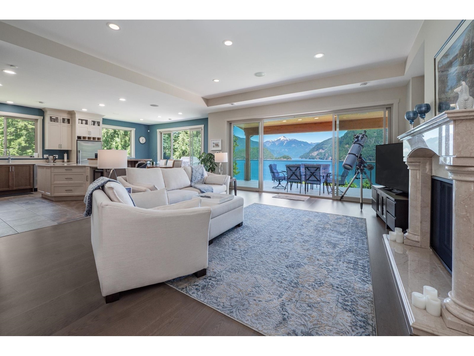 107 Witherby Road, Gibsons, British Columbia  V0N 1V6 - Photo 7 - R2779287