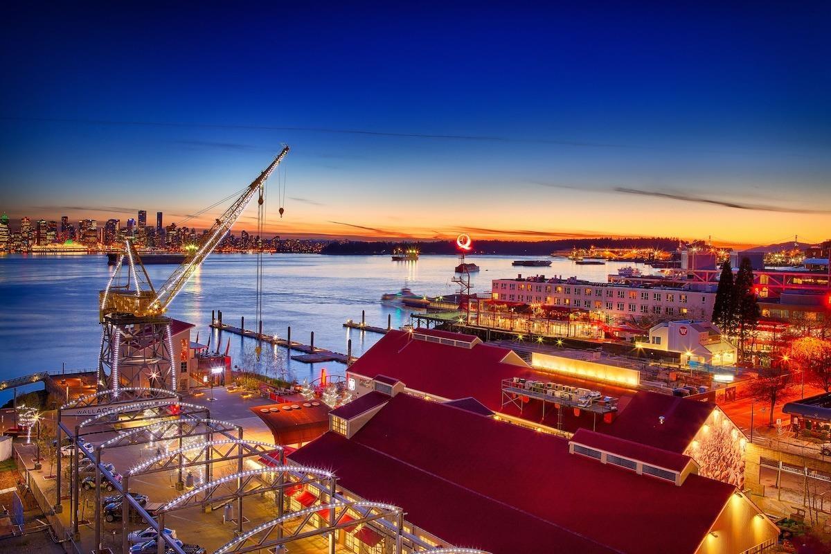 503 138 E Esplanade, North Vancouver, British Columbia  V7L 4X9 - Photo 1 - R2778551