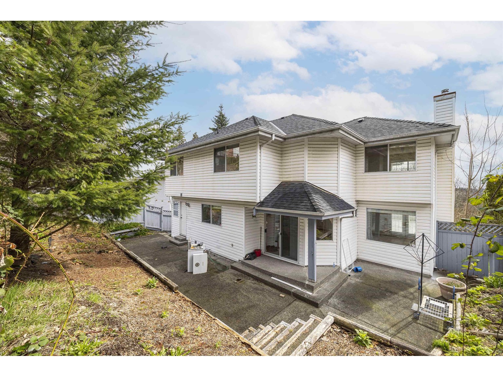 470 Riverview Crescent, Coquitlam, British Columbia  V3C 4X9 - Photo 35 - R2779577