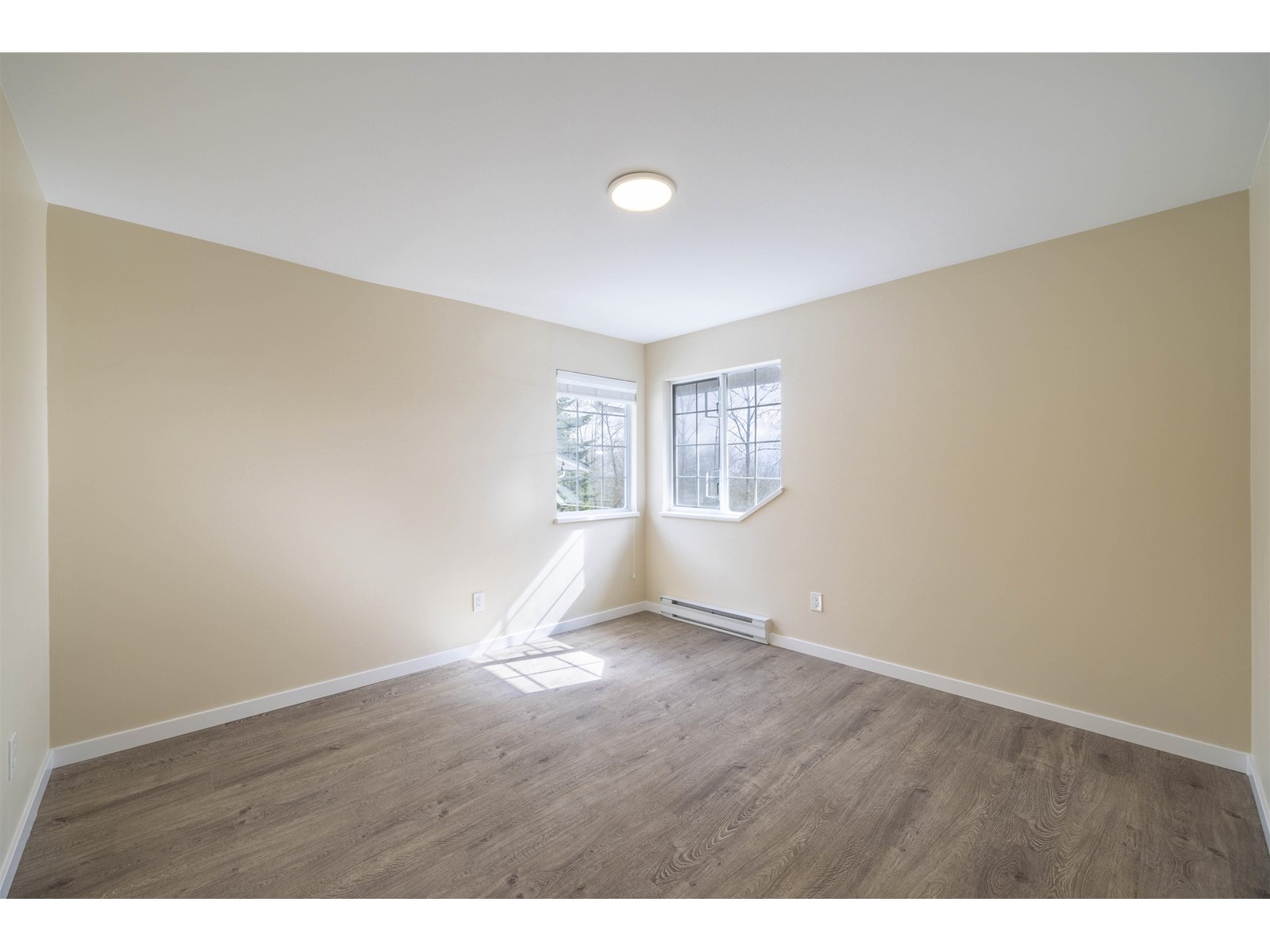 470 Riverview Crescent, Coquitlam, British Columbia  V3C 4X9 - Photo 27 - R2779577