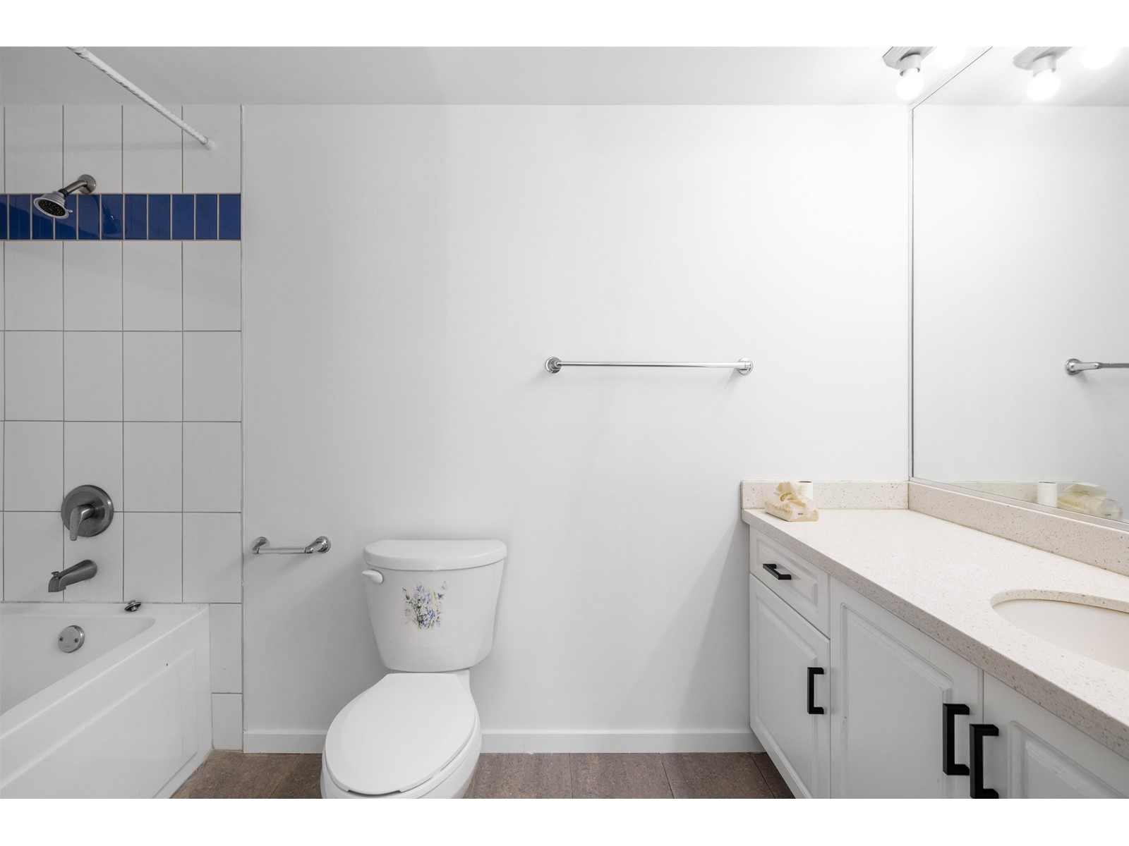 2003 6070 Mcmurray Avenue, Burnaby, British Columbia  V5H 4J3 - Photo 19 - R2779479