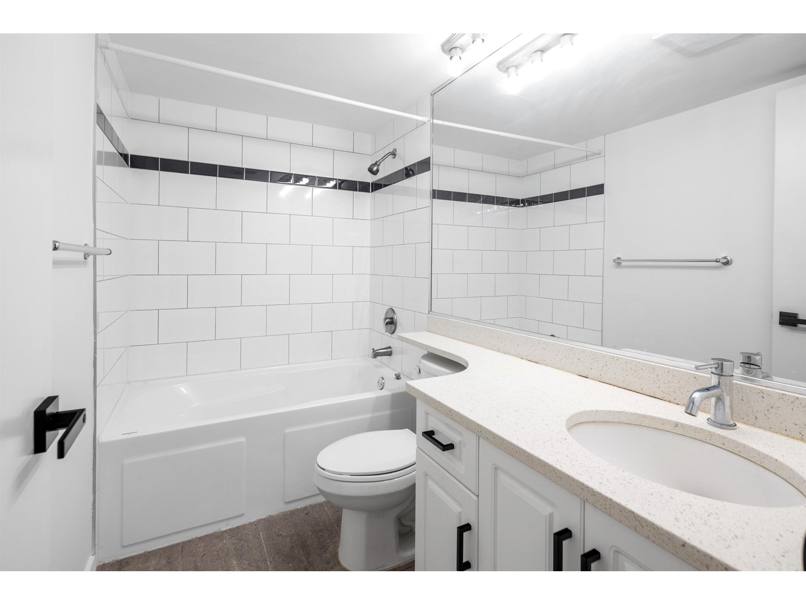 2003 6070 Mcmurray Avenue, Burnaby, British Columbia  V5H 4J3 - Photo 20 - R2779479