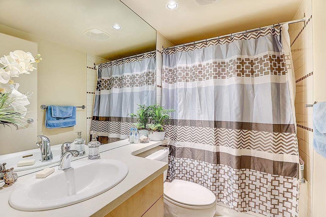 3706 1033 Marinaside Crescent, Vancouver, British Columbia  V6Z 3A3 - Photo 15 - R2779116