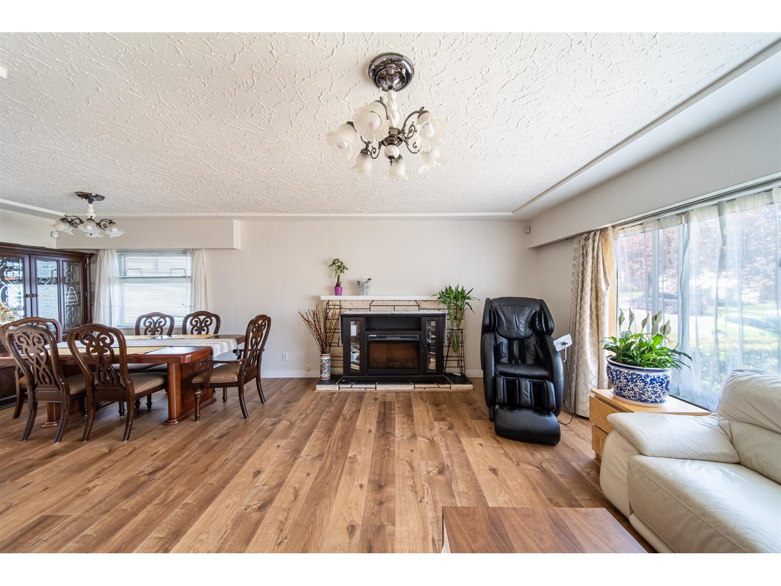 1066 E 55th Avenue, Vancouver, British Columbia  V5X 1N9 - Photo 7 - R2777247