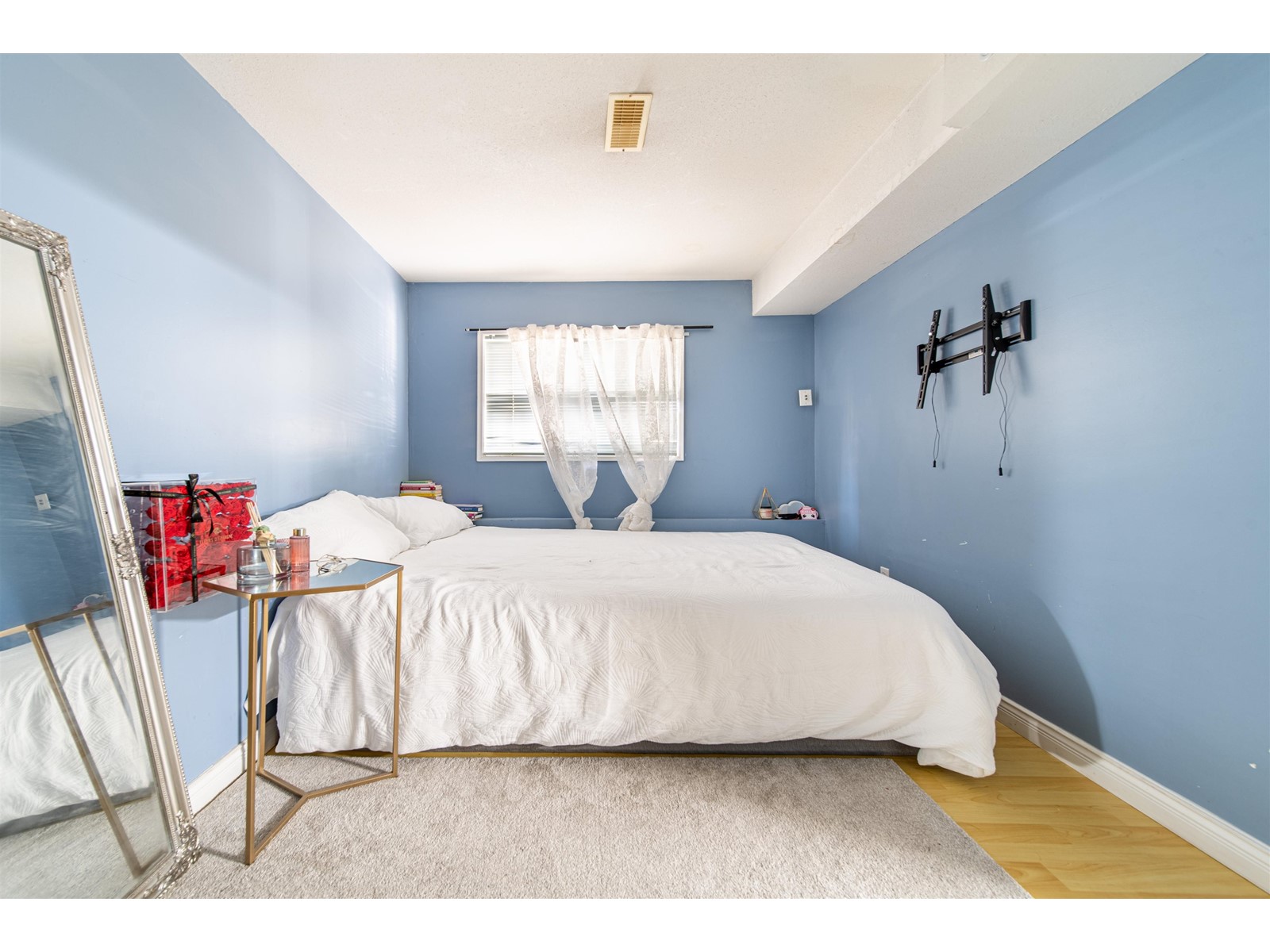 1066 E 55th Avenue, Vancouver, British Columbia  V5X 1N9 - Photo 13 - R2777247